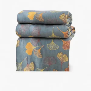 Aurielle – Luxe Katoenen Plaid met Verfijnd Bladpatroon voor Warmte en Stijl