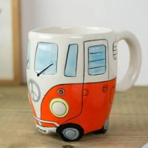 GroovyVibes – Retro Hippie Bus Koffiemok van Duurzaam Keramiek